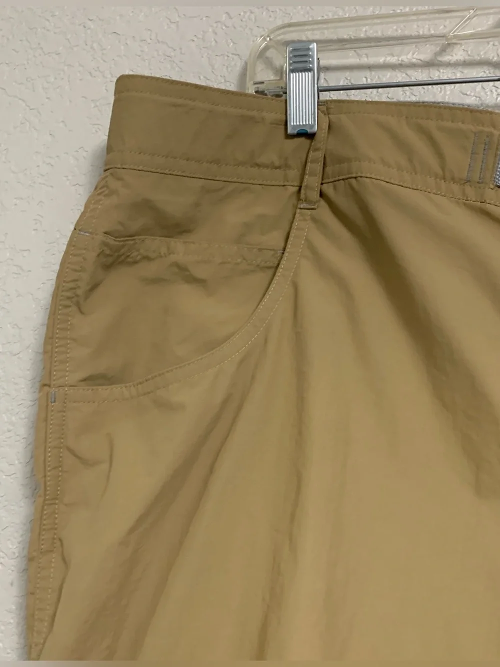 Gramicci Shorts Mens XXL Nylon Cargo Belted Outdoor Hike Camp Climb 42x11 Tan